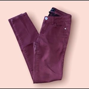maroon plain jeans: